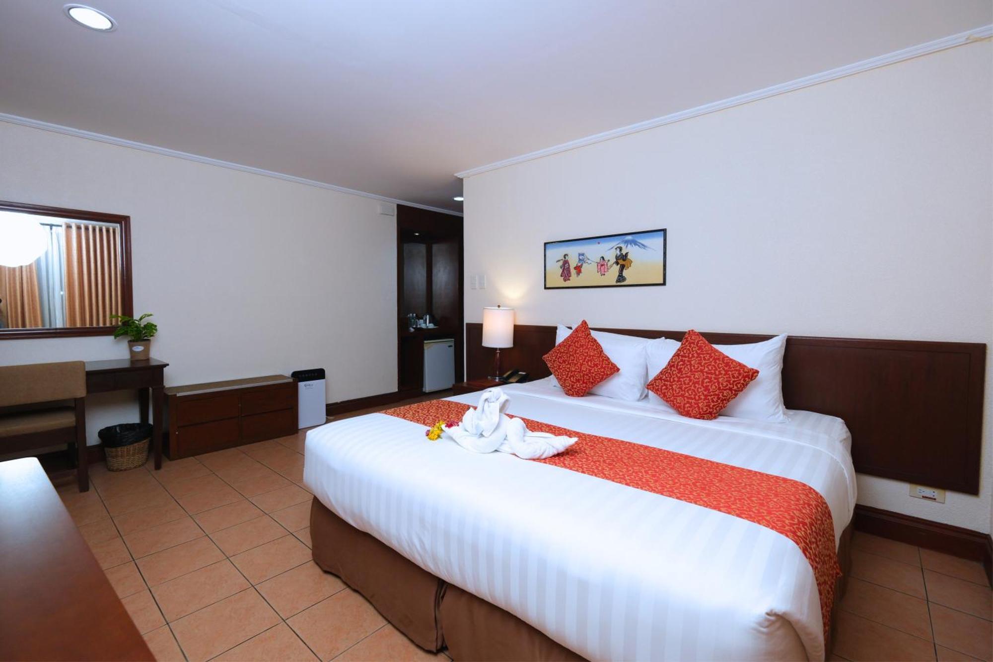 The Suites At Mount Malarayat Lipa City Exterior foto