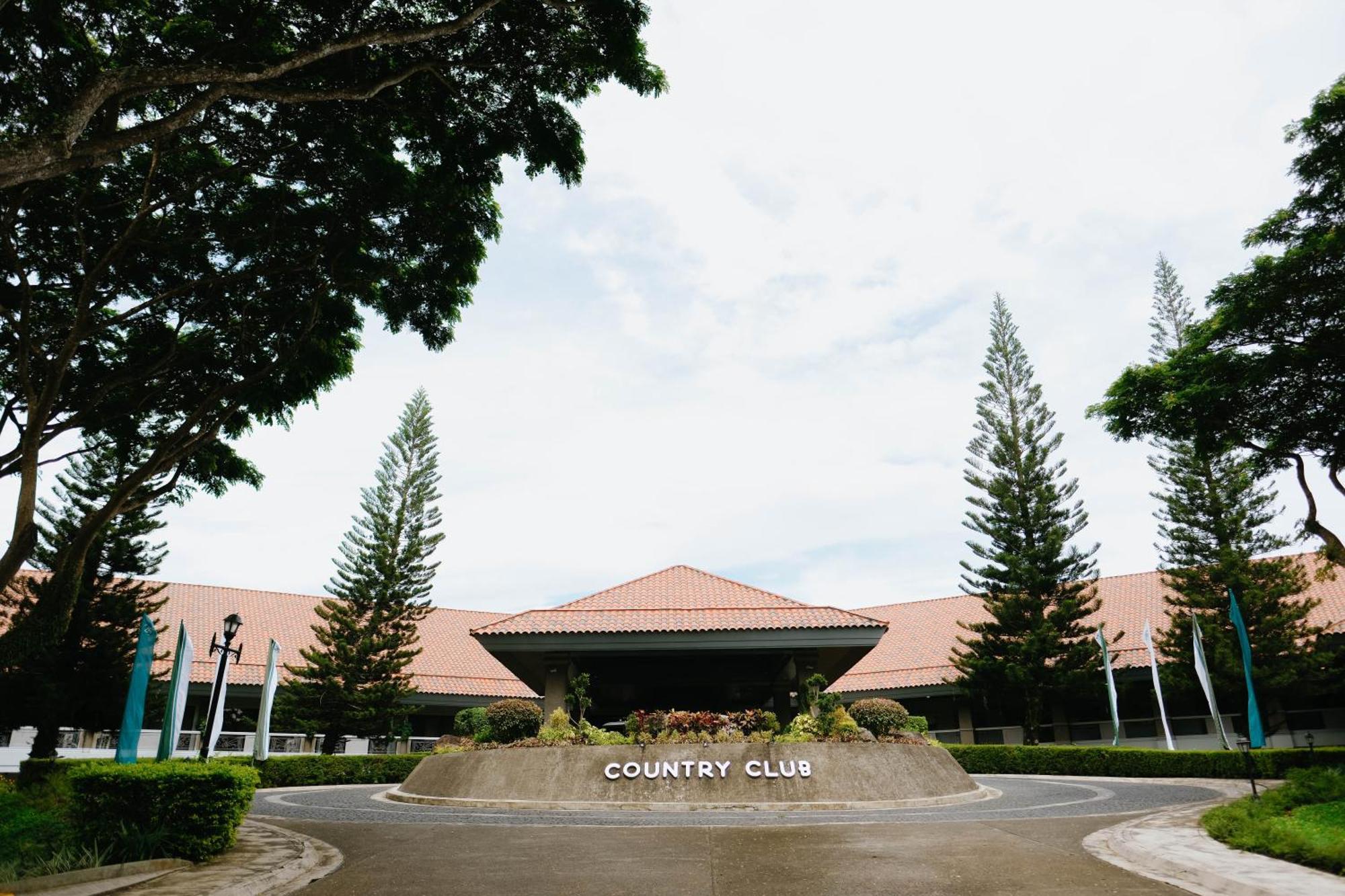 The Suites At Mount Malarayat Lipa City Exterior foto