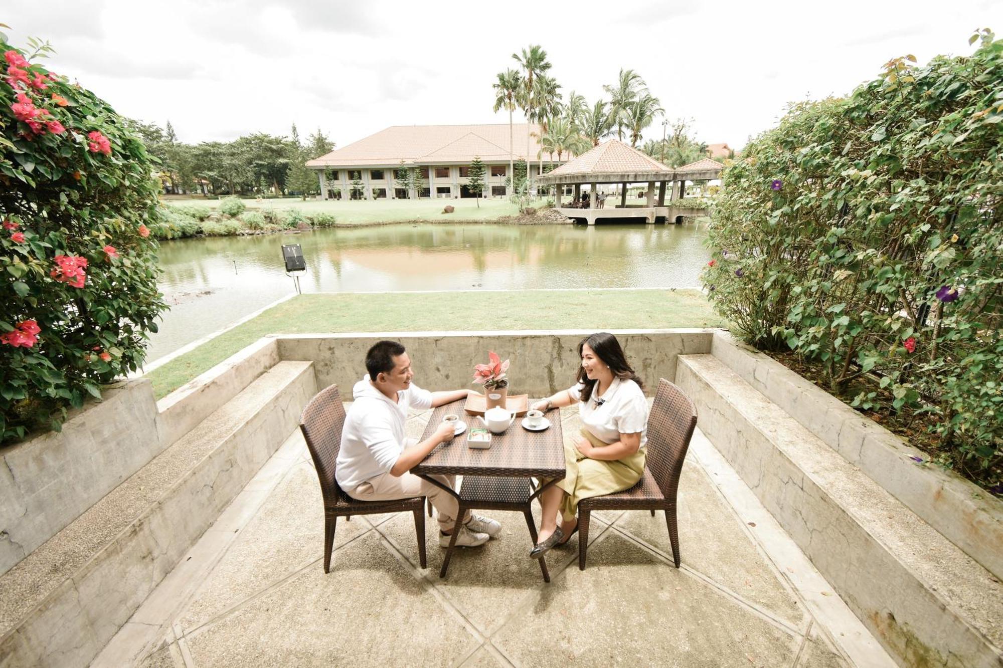 The Suites At Mount Malarayat Lipa City Exterior foto