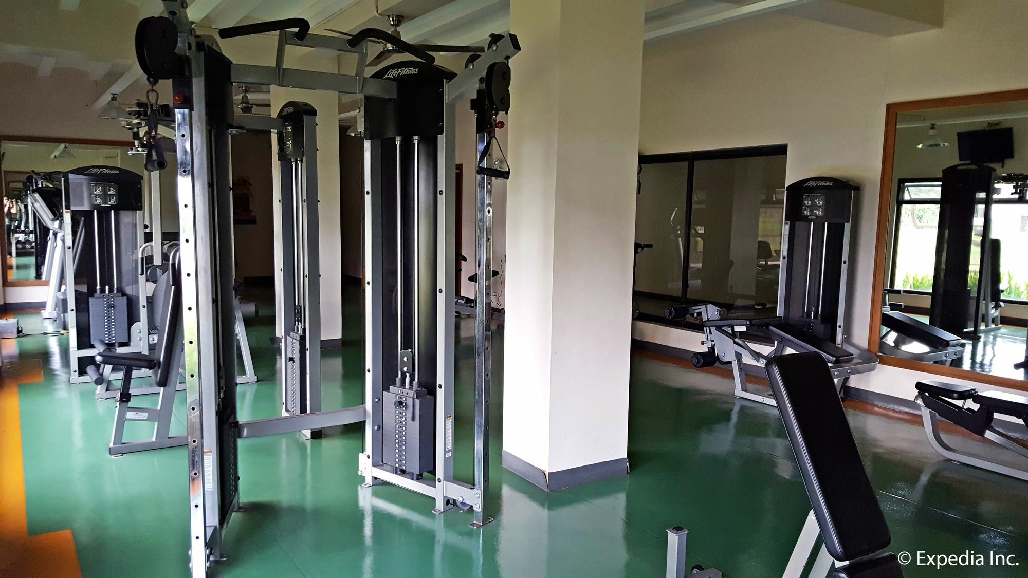 The Suites At Mount Malarayat Lipa City Exterior foto
